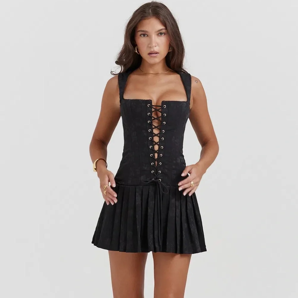 House of CB ‘Talia’ Black Pleated Mini Dress NWOT - Picture 8 of 14